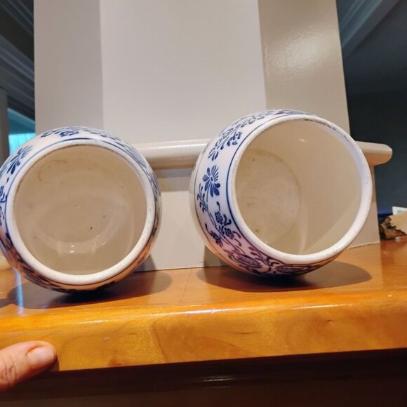 Vintage Germany Porcelain Blue Onion Rice & Barley Canisters No Lids Set of 2 - Picture 4 of 9